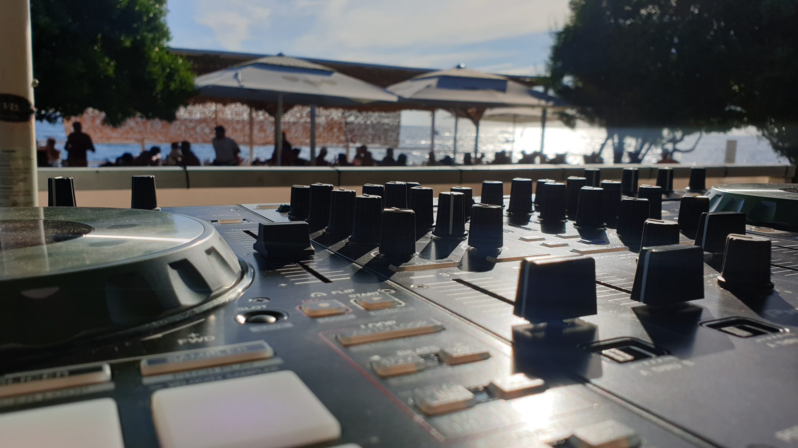 Open Air Beach Clubbing - 